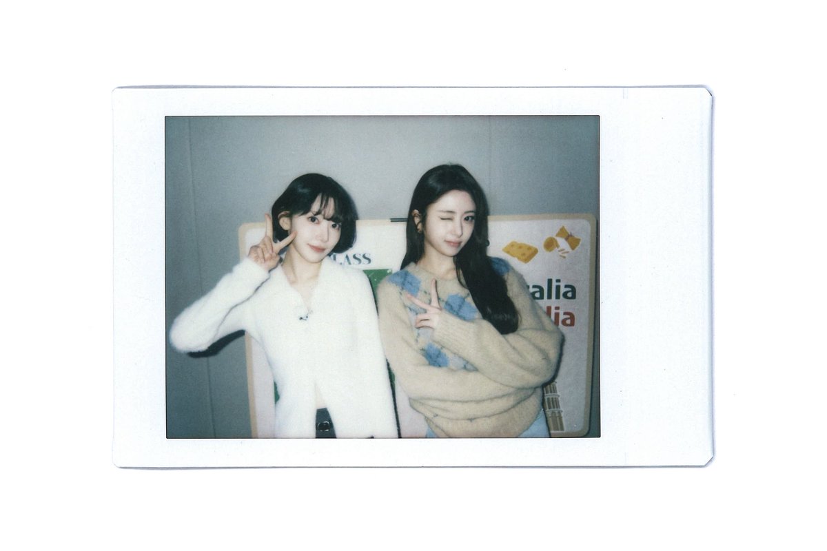 sserapics's tweet photo. LE SSERAFIM Photo for FEARNOT 🇺🇸🇲🇽🇮🇹

#LE_SSERAFIM #르세라핌 https://t.co/9jy88yK2P7