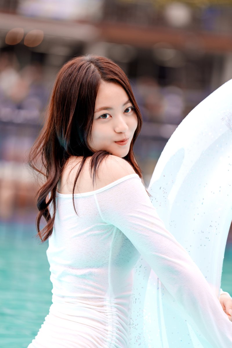 9larin25's tweet photo. #portrait ＠近代麻雀水着祭2026（東京サマーランド） 

Model　▶　岡本一花 さん ( @Ichika253 )

Photo by @9larin25 

[ 2026年7月 撮影 ]

#近代麻雀水着祭2026 
#いかなきゃキンマー 
#岡本一花
#いっちー https://t.co/MP97EsNnFW