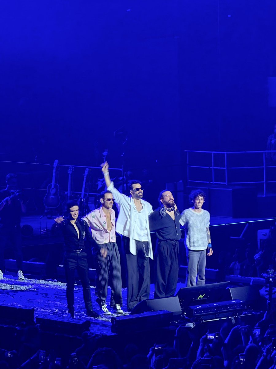 LinaCSM's tweet photo. The Mills nunca fue una etapa! 🔥 Aquí seguimos @Bako_music  @dizeemills @TheMillsBand https://t.co/IVPPzCDwb7