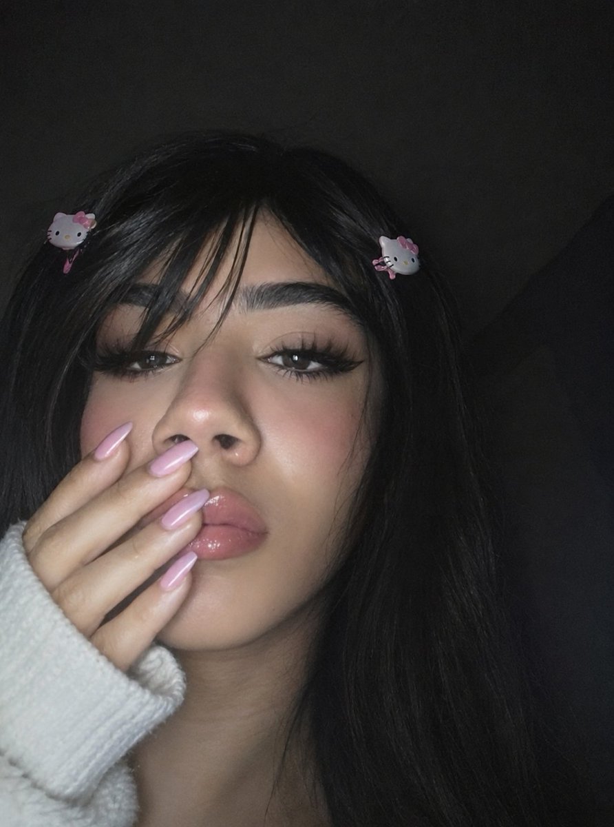 sergycutieuwu's tweet photo. Decidí probar el maquillaje latina popular quedo espectacular?
#femboyespañol #femboy #baddie https://t.co/JecMXORvQs