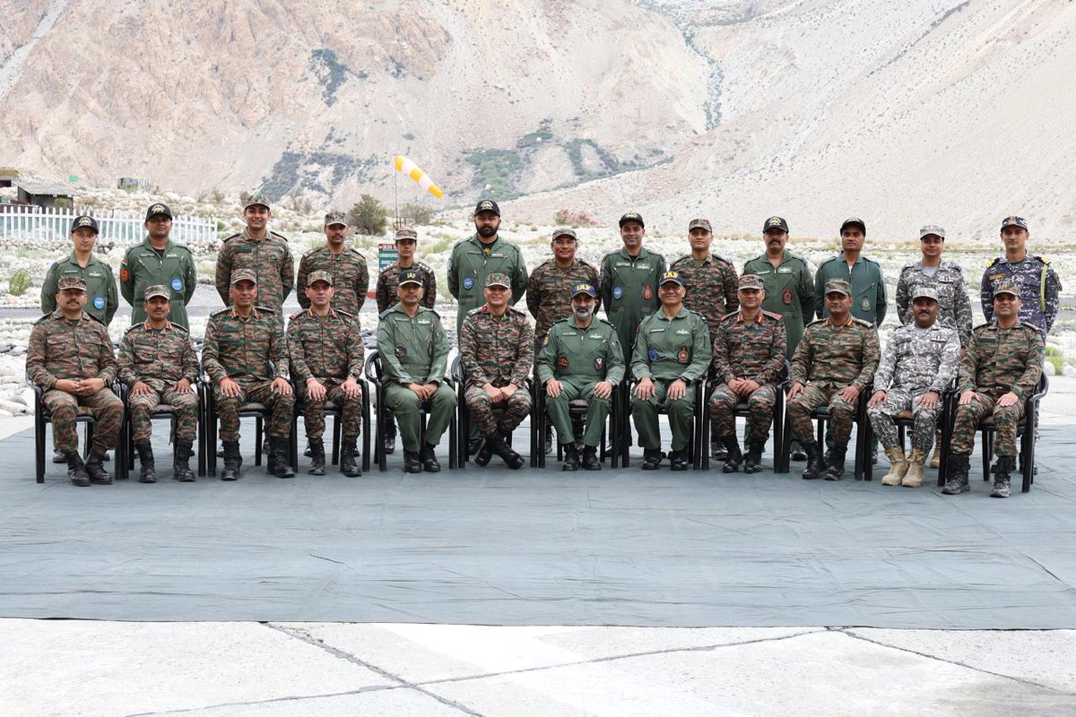 IAF_MCC's tweet photo. Leading from the front.

CAS, Air Chief Marshal AP Singh visited forward areas of the Northern sector, where he reviewed the operational preparedness of deployed units and interacted with personnel serving in the world's harshest environment. Commending their professionalism and dedication, the CAS reaffirmed confidence in their readiness to safeguard the nation's frontiers.

#IndianAirForce #OperationalReadiness #ServiceBeforeSelf
#MilitaryLeadership
#CombatReady
#MissionReady
#Siachen

@DefenceMinIndia
@SpokespersonMoD
@HQ_IDS_India
@adgpi
@indiannavy
@CareerinIAF