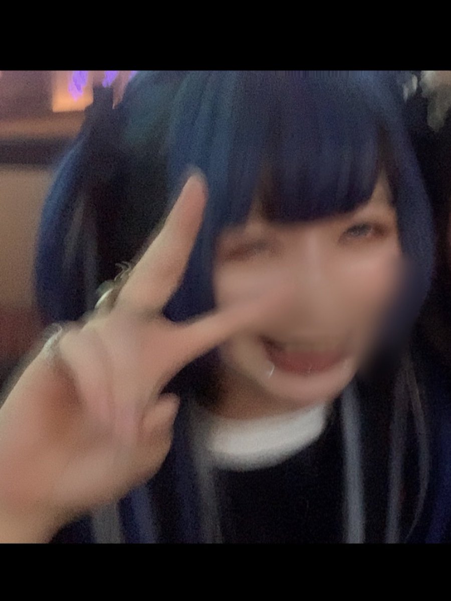 zng_chan's tweet photo. 全力で笑っててかわいいね https://t.co/4aAiN7x4Dj