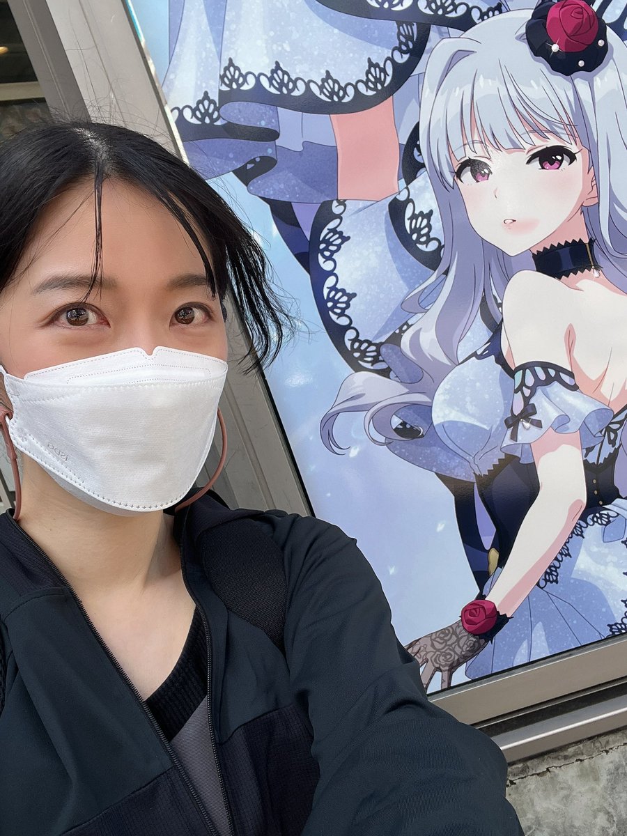 hara_yumi_0121's tweet photo. わたしも見に行けました！
アトレの中は、ミリオンの曲がループしてて、素敵空間でした🎵🥰
このイラスト、みんな素敵だよね😍
貴音さんも美しい💕
貴音さんが1番右下だったので、一緒に写真撮りやすくてうれしい😆
11日までなのでまだ行かれてない方はぜひ✨
＃秋葉原っぱフェスティバル https://t.co/LlQG0VljDa