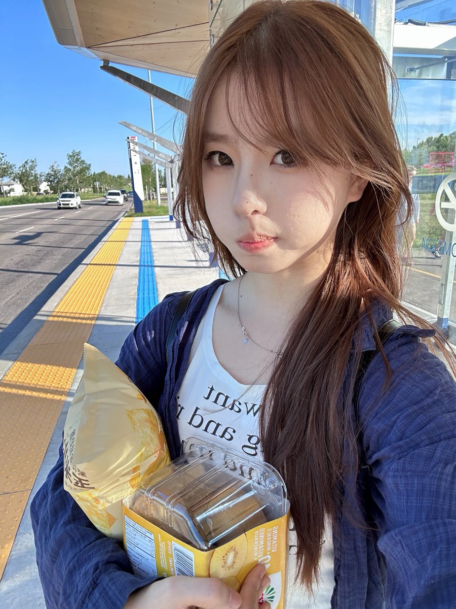 quminghaonan_k's tweet photo. https://t.co/0SBu00EcoF