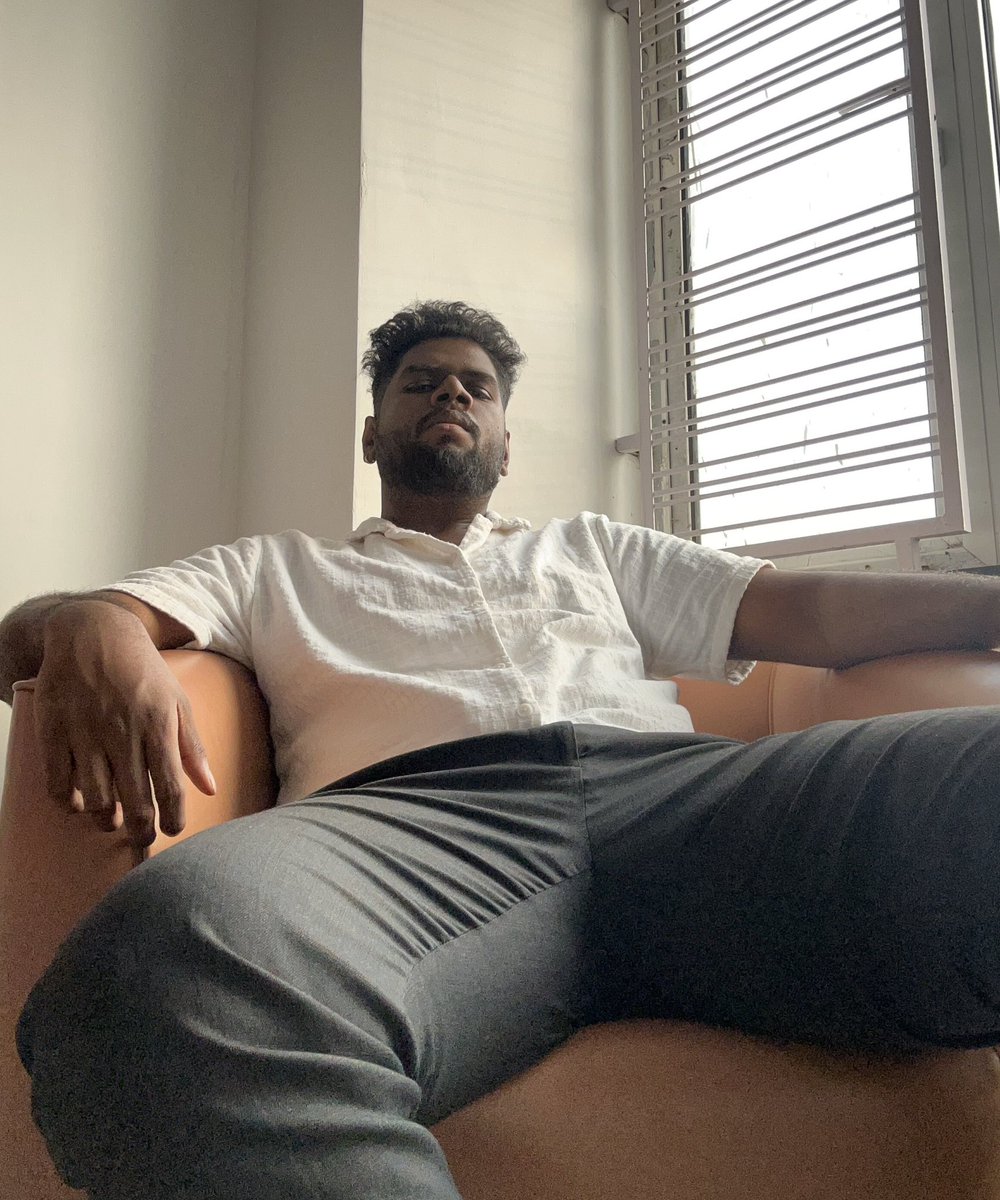 TheFakeHal's tweet photo. I guess you can call this an intro so hey

22
Psych student
Love my two children (cats)
I read, game, spectate sports and box
Personality shifts depending on what media I consume

Like/rt or reply to be moots
#moots #mutuals #moothunt https://t.co/4fVOw0r6TZ