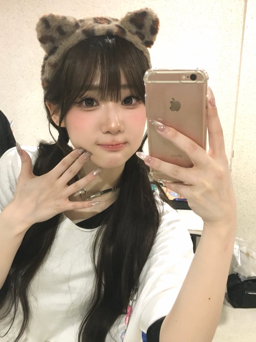 aamaii0607's tweet photo. 아니근데귀여운머리는난한번쯤꼭해야돼
#가출 #커미션_구함 https://t.co/D6SxLBZ29e