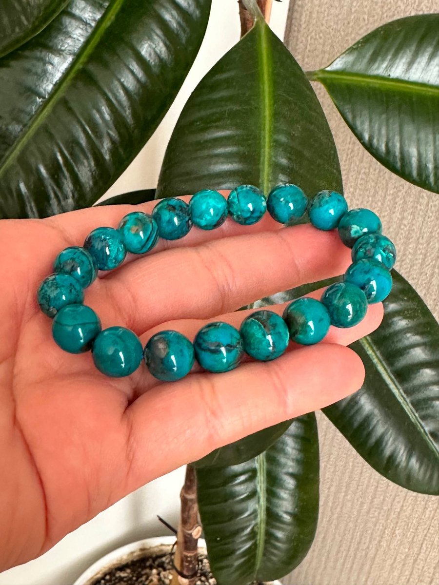 Tippy_MaLik's tweet photo. 🦋 Chrysocolla Turquoise

เป็นสร้อยที่สีสันแปลกตา มีความงามเฉพาะตัว ชิ้นนี้ขนาดข้อมือ 17 cm. ขนาดลูกปัดประมาณ 10 mm. ใส่ได้ทุกงาน มองดู สุขุมและเรียบร้อยสำหรับผู้ใส่ 

🌿 3,990 ฿ 🎁 50 ฿

💙

#เครื่องประดับ #สร้อยข้อมือ #หินแท้ #สร้อยหินแท้ https://t.co/ibgmQNeefw