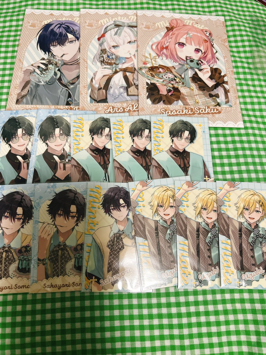 pomumochi's tweet photo. 譲渡 
にじさんじ Minty Mate
フォト風カード 特典

譲 画像参照

求 全てまとめて4200円➕送料
よろしくお願いいたします。 https://t.co/mgzana3NDe