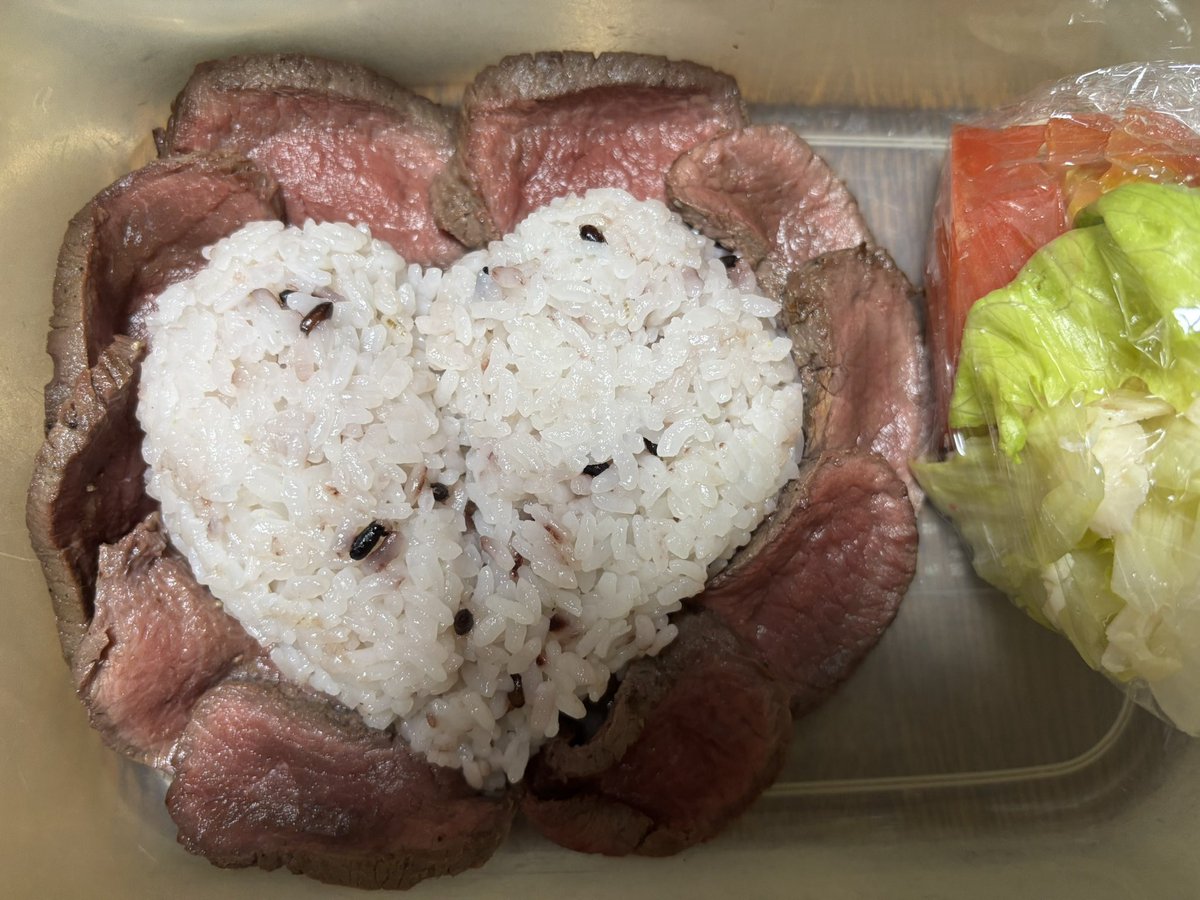 i_mo_5's tweet photo. おにいにお弁当作った🍱 https://t.co/GbwFW7fQSJ