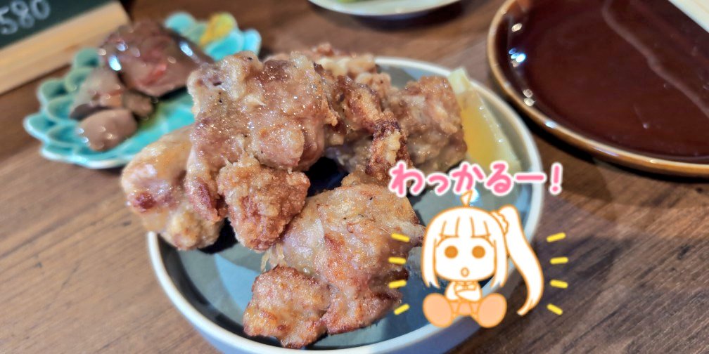 Friday33Friday's tweet photo. ハイボールっていったらやっぱ唐揚げですよね！！！ https://t.co/ImnT0ySbCk