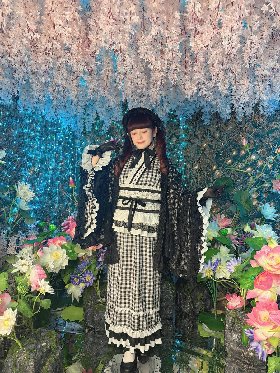aokimisako's tweet photo. 黒🖤大人カワイイ https://t.co/LY2vVljvsQ