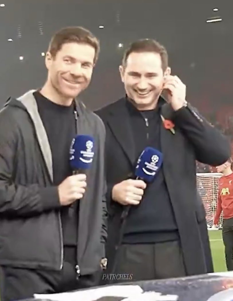 thekingadjor's tweet photo. Alonso go score Lampard then after game we give Lampard fans at Stamford Bridge. 

Super! Super Frank 🎶 💙 https://t.co/8GRusY3zyI