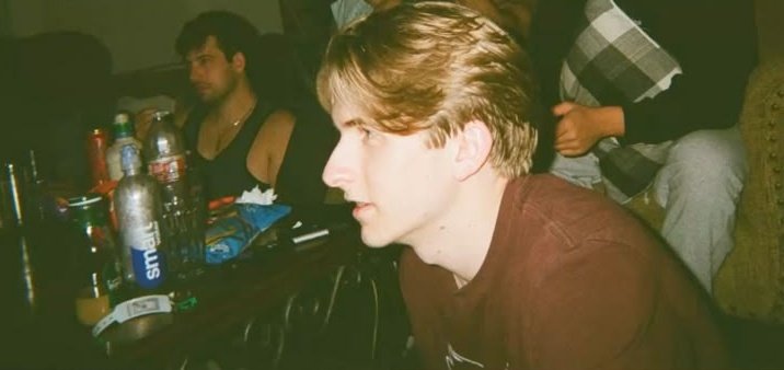 _languir's tweet photo. im shaking why did purpled grayson wood minecraft pull out the most Lethal face card ever in this photo https://t.co/1t98ws9wid