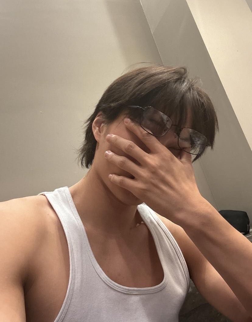 kaidiction's tweet photo. this pic was SOMETHING https://t.co/1Nm4ktpZQH