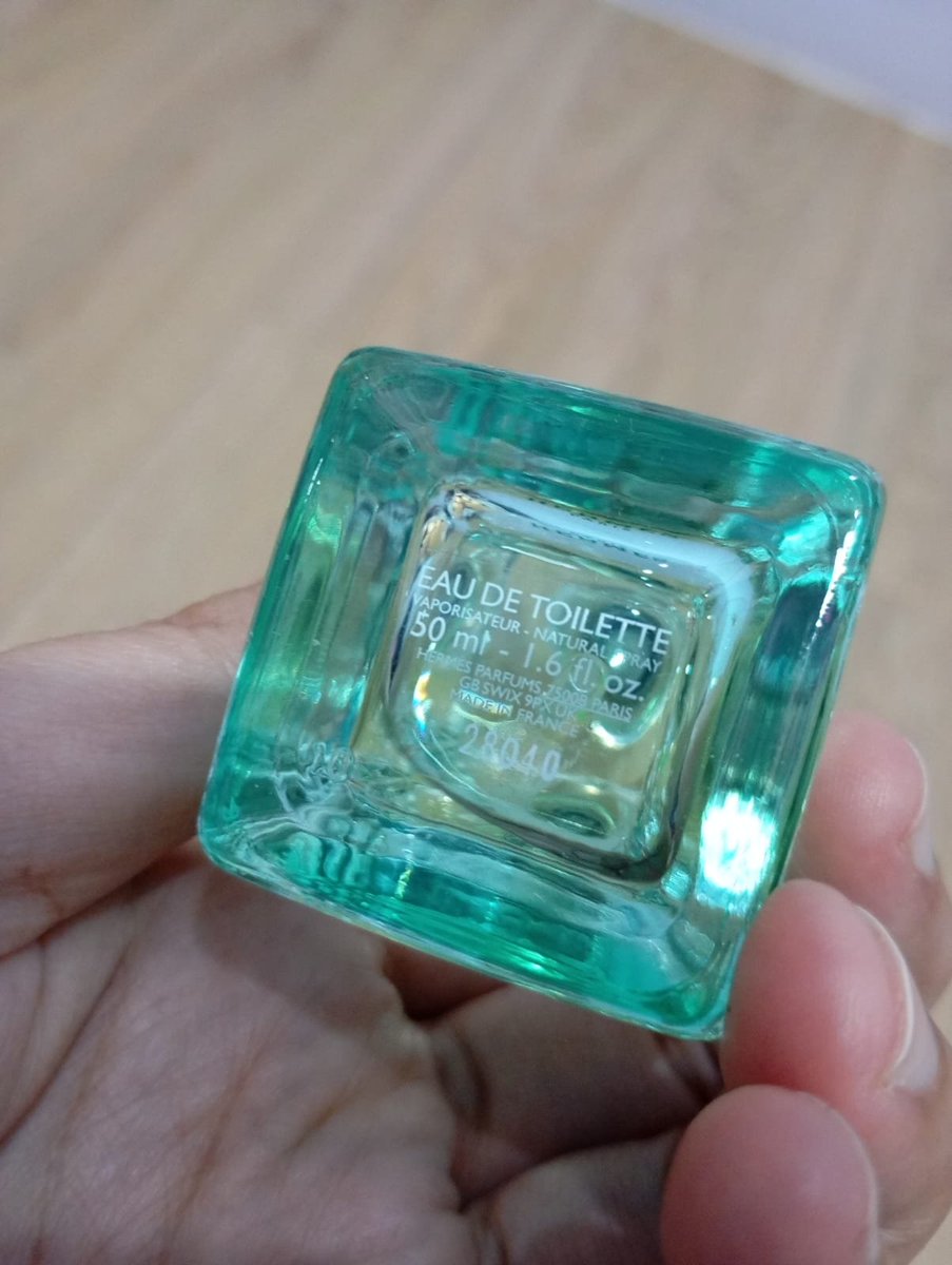 rafayeltiddies's tweet photo. Wts hermes un jardin sur le nil 50ml edt perfume 1,2 jt nego tipis, bisa oren tapi blm termasuk admin, baru dipake sedikit #zonauang https://t.co/hkEpIg998s