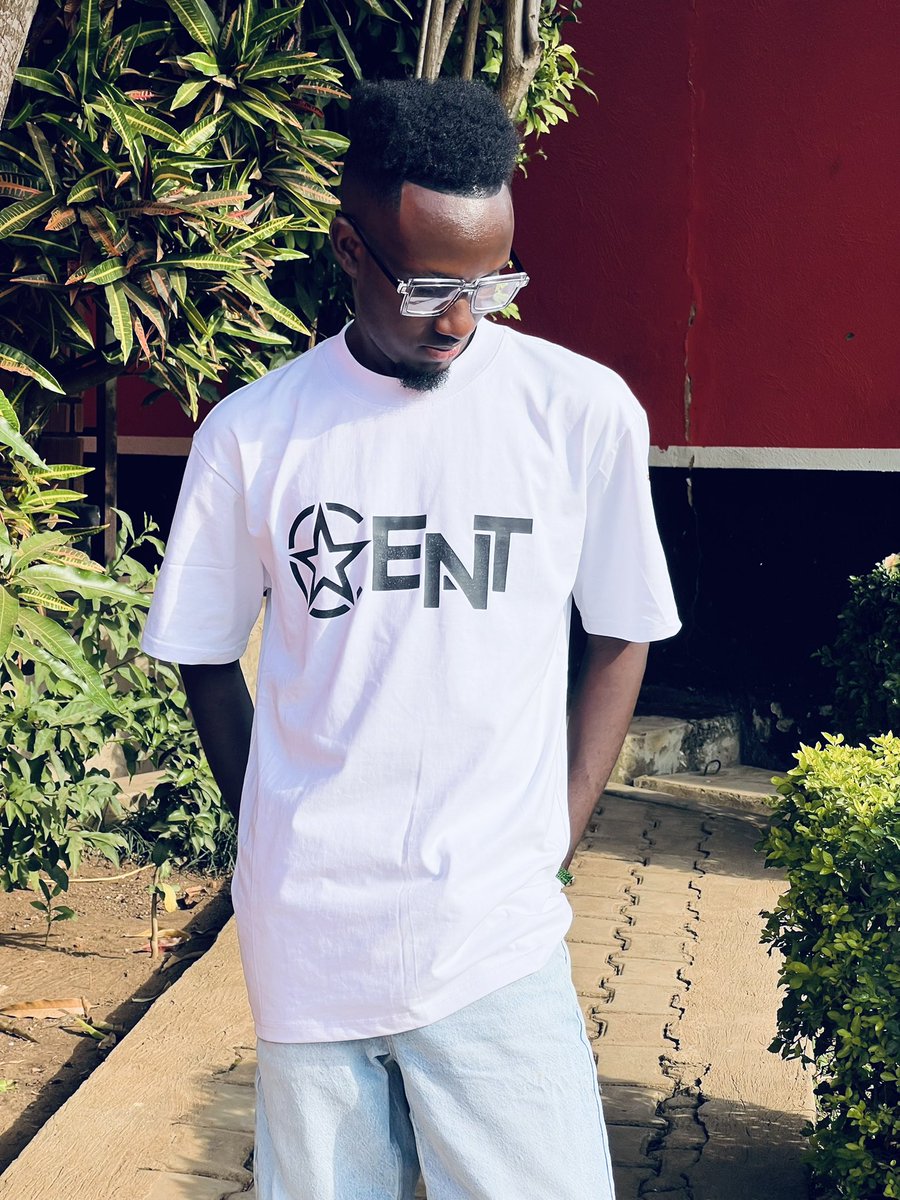 starcentdj's tweet photo. The Grind never stops 🙏🏾💫 https://t.co/wUo9XNyV9t