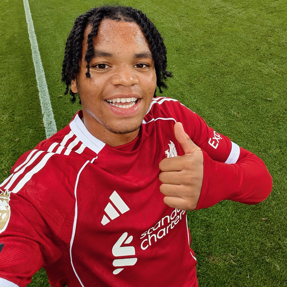 TheKopoholic's tweet photo. 🚨🚨| NEW: Liverpool are CONSIDERING a new role for Rio Ngumoha, with the idea of using the teenager as a right-sided attacker being floated internally! 👀🤔

It is possible new head coach Andoni Iraola could reshape the winger during the upcoming pre-season. 🔴🏴󠁧󠁢󠁥󠁮󠁧󠁿

[@ptgorst] https://t.co/Yei7sFHldz
