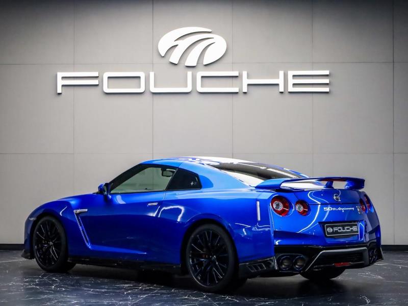 BoitumeloCaleb's tweet photo. R4 599 995 
2019 Nissan GT-R 50th Anniversary Edition
3.8L turbo V6 engine 
408kW &amp; 632Nm of torque 
(4 000 km) 
Full Franchise Service History
Collector's Piece https://t.co/c7ePlnWSIT
