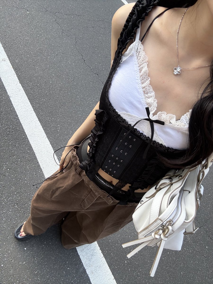 sakumayuka_'s tweet photo. 貧乳が救われて歓喜 https://t.co/rMags0E4J0