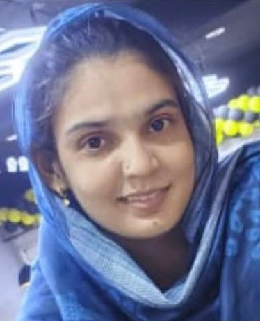 sameena_ismail's tweet photo. 1/
The reported abduction, rape, forced conversion, & forced marriage of a young Christian woman in Pakistan is a horrifying reminder of the dangers faced by many vulnerable minority women.
#EndRape #Pakistan #HumanRights
@RabiaKhanGul @FearlessWolfess https://t.co/3FtsVB4RV0