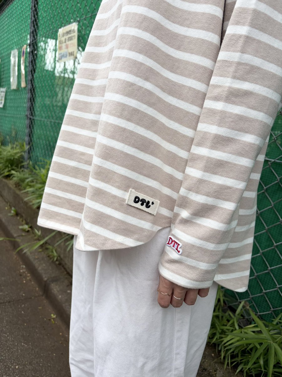 DTL__store's tweet photo. ⁡

📢 7月11日（土）21:00 ON SALE

━━━━━━━━━━━━━━━
👤 モデル
━━━━━━━━━━━━━━━
◼︎女性
身長：154 cm

━━━━━━━━━━━━━━━
📏 着用サイズ
━━━━━━━━━━━━━━━
◼︎（ NO.263 ）ボーダーロンT
・WHITE×BLUE / Mサイズ
・BEIGE×WHITE / Mサイズ

━━━━━━━━━━━━━━━
🌐 Webサイト
━━━━━━━━━━━━━━━
https://t.co/vDbqfGU8XP

#dtl
#dothingslike
#新作発売
#��ンt