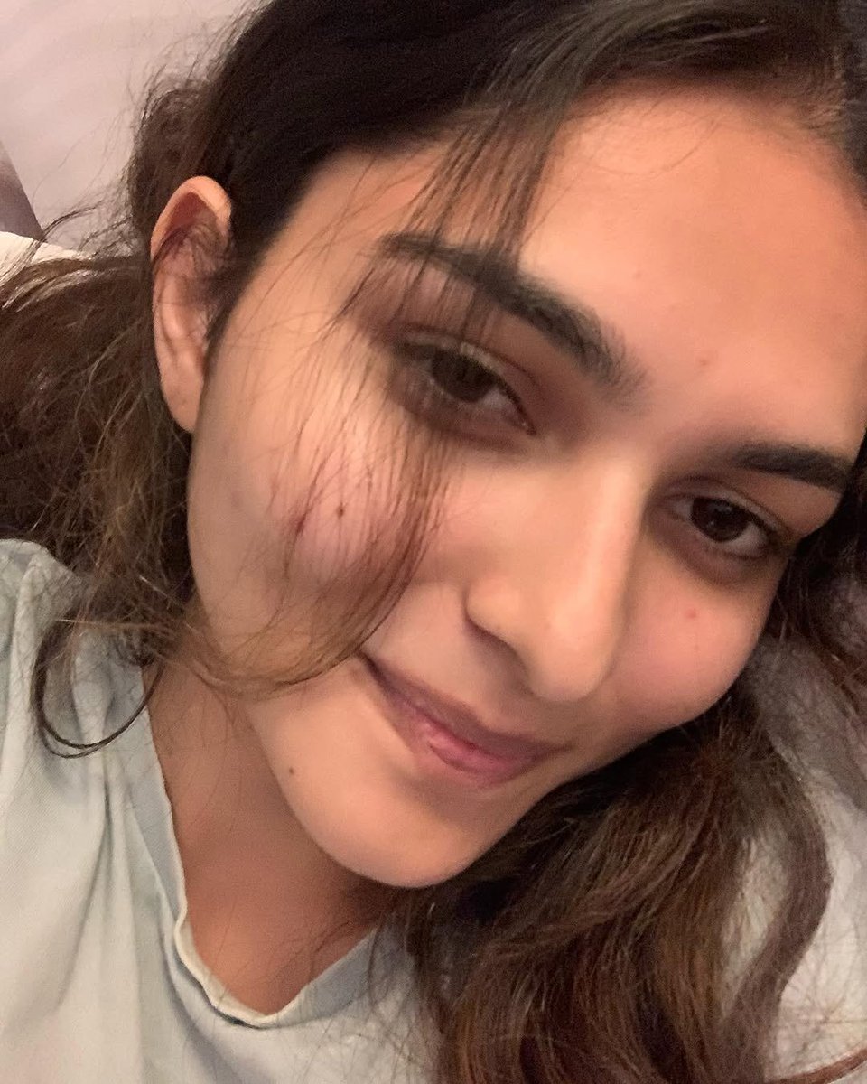 anjanasammu's tweet photo. Cute Kayadu Lohar face card ❤😍🥵🔥 https://t.co/mStBPGOZiL