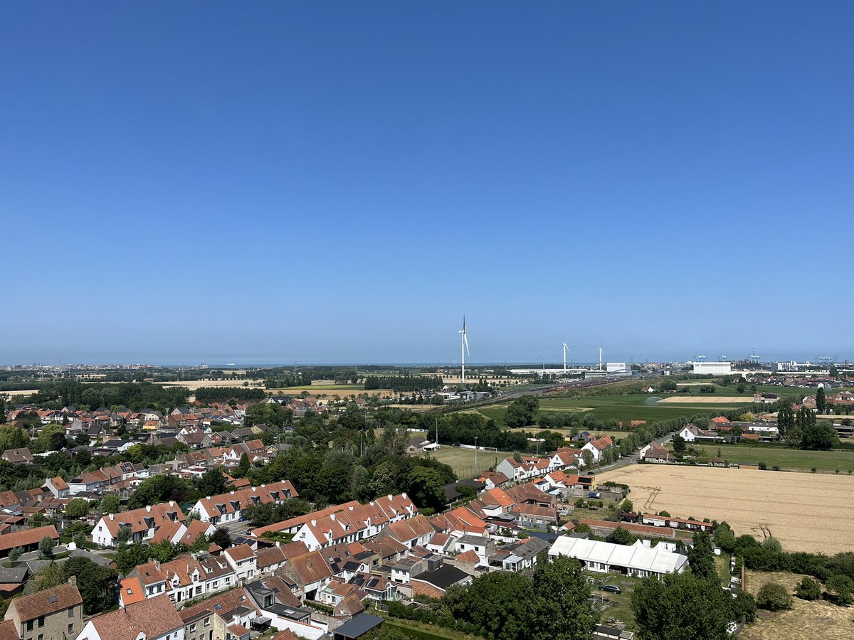 MatthiasBil's tweet photo. #Lissewege 12h30 #vrtweer https://t.co/5yDyozX9i0