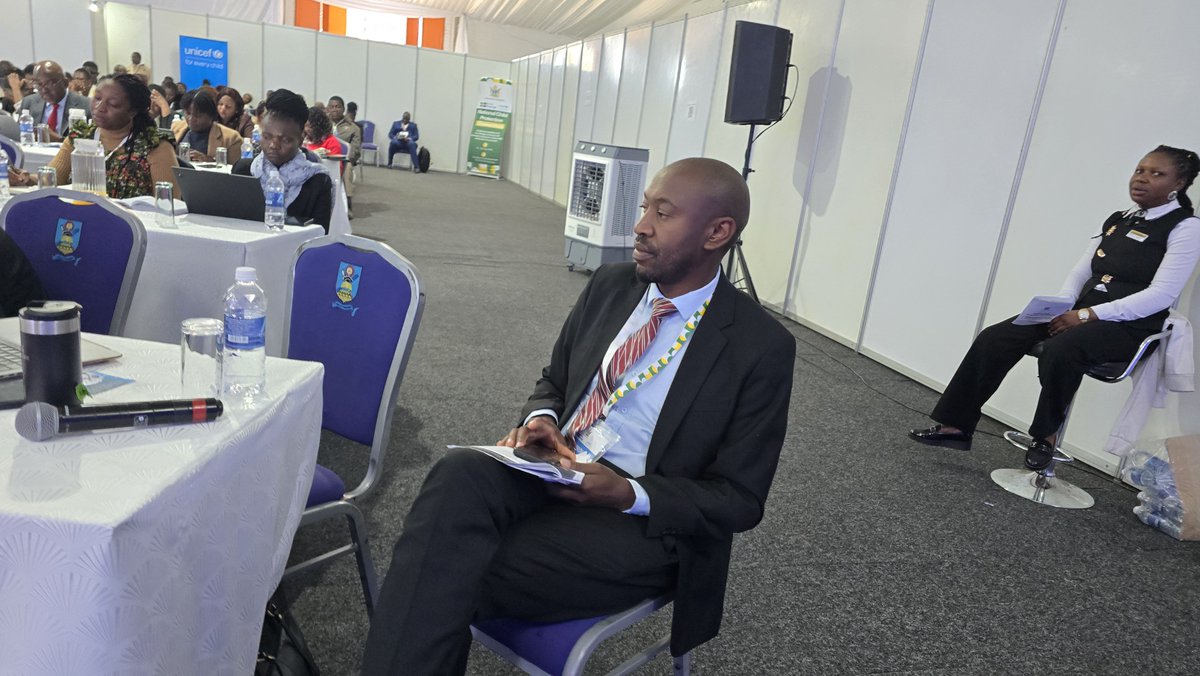 UNICEFZIMBABWE's tweet photo. "We must invest in children because they are partners in shaping the future."
At the National Child Protection Conference, Edgar Moyo, @mpslswzim , reflected on his engagement with the Junior Parliament, emphasising that young people must be part of decisions that affect them https://t.co/3Cst1dqhGh