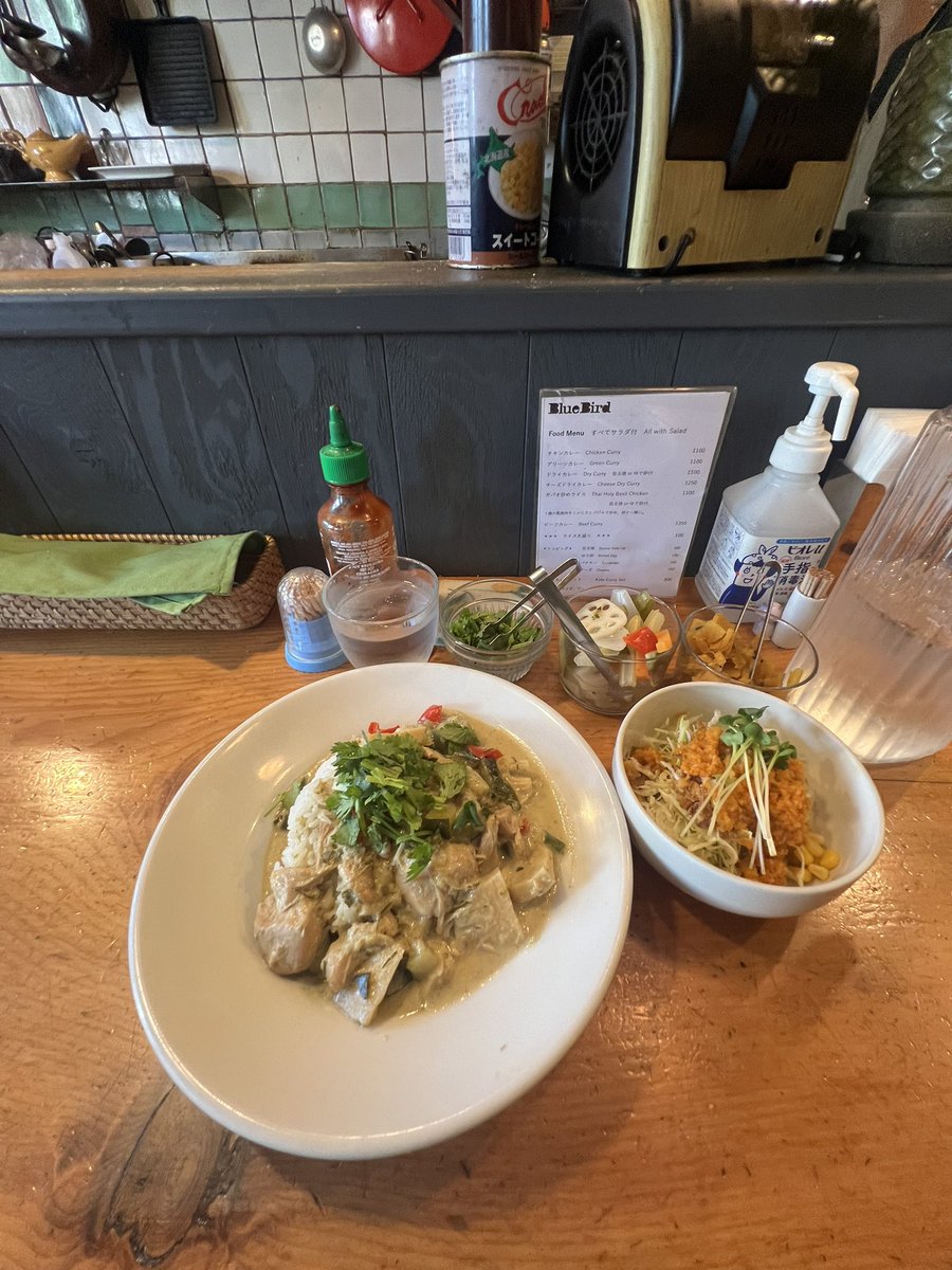 genkarekai's tweet photo. リハビリ後、オシャレなカレーショップでランチ。カレーもサラダもピクルスも美味しいしのに、このお値段。最高です。次は何カレーにしよ…
#ブルーバード
#カレー
#カレーライス
#カレーショップ
#武蔵野市中町
#横河電機横
#吉祥寺
#三鷹
#アトラスターズ
#スポーツ整形外科
#東京
#tokyo
#zombie https://t.co/3163mA5N7C
