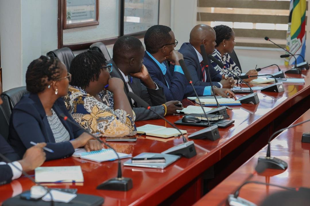 HonByamukama's tweet photo. This morning, I met with the @MoWT_Uganda's Land Acquisition Division to address delays in land acquisition, customer service, and engagement with Project Affected Persons (PAPs).

I directed the team to improve responsiveness and ensure all processed land titles are returned to their owners by 30th November. I also reaffirmed that no civil works contract should proceed before at least 50% of the required land has been secured.

We shall continue addressing operational challenges while strengthening accountability, professionalism, and efficiency to ensure timely delivery of government infrastructure projects.