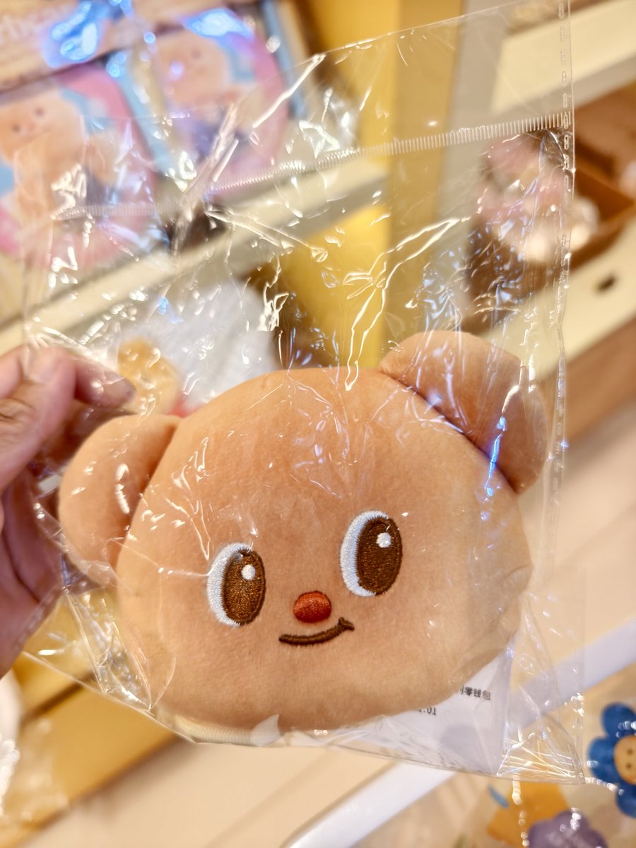 RiuKu_2024's tweet photo. รับหิ้วน้องเนยจากเซี่ยงไฮ้

#ด้อมน้องเนย #butterbear #น้องเนย https://t.co/gTpw3slUHD