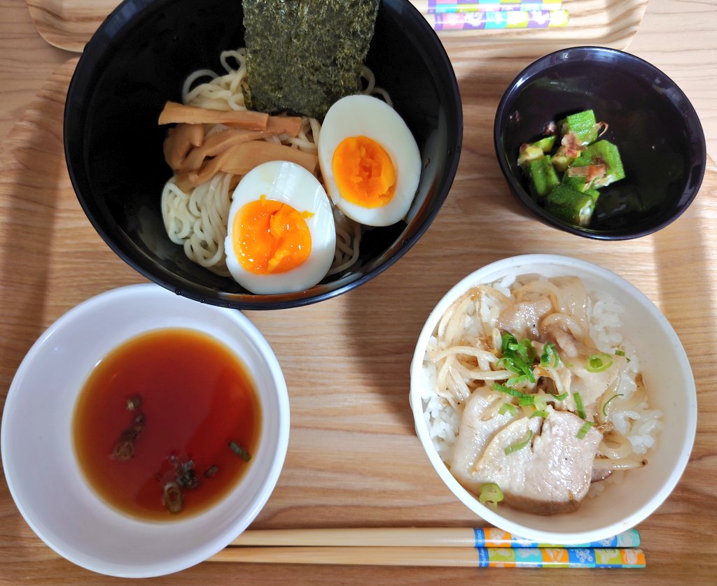 miipaichan's tweet photo. 本日の　#給食ごっこ https://t.co/zOLQQPTtqY