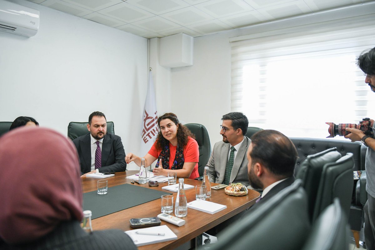 undpiniraq's tweet photo. UNDP Iraq, through its #Anti_Corruption and Strengthening Arbitration for Environmental Justice project, in collaboration with Etihad Law Firm,
(1/5) https://t.co/7oNlxg94XI