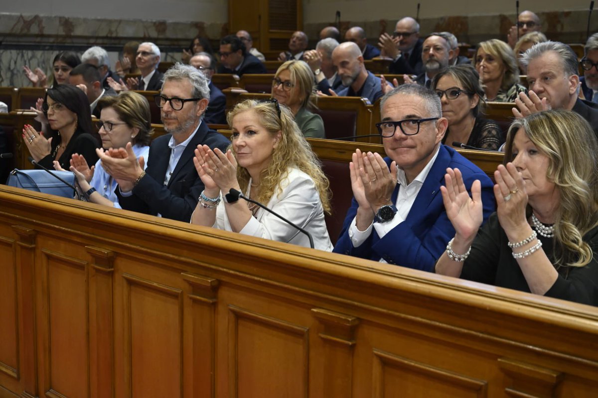 CislNazionale's tweet photo. #DanielaFumarola al @cnel_it : «Anselmi non ha mai separato le istituzioni dalla vita concreta delle persone. Non ha mai pensato che governare il lavoro significasse occuparsi soltanto di statistiche, norme o procedure amministrative. Prima di arrivare al Ministero, aveva conosciuto il lavoro vero. Aveva ascoltato le persone, contrattato, visto da vicino le disuguaglianze e imparato che dietro ogni norma ci sono volti, famiglie, condizioni di vita. Per questo, quando nel luglio del 1976 diventa la prima donna Ministra della Repubblica italiana, non interpreta quell’incarico come un primato personale. Lo vive come un’assunzione di responsabilità». 

#Lavoro #Patto #Anselmi
