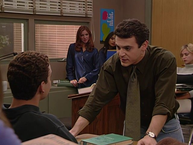 Disney_Wiki's tweet photo. Happy Birthday, Fred Savage
For Disney, he played Stuart in #BoyMeetsWorld, narrated #JungleBook: Mowgli's Story and voiced the Wego Twins in #KimPossible.
His directing credits include #PhilOfTheFuture, #BoyMeetsWorld, #ThatsSoRaven, #HannahMontana and #WizardsOfWaverlyPlace. https://t.co/c3ooSi3Yww