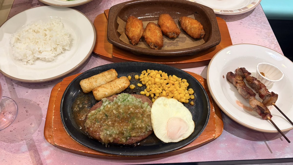 P8zwa's tweet photo. 最強‼️🐮沢最強退院セット‼️🤩✨️ https://t.co/Ty82h0L9n0