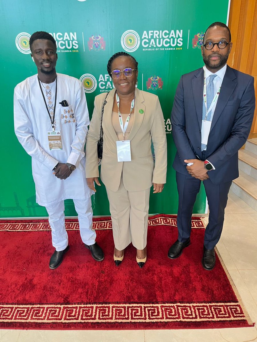 Wakanda_20's tweet photo. Its nothing short of humbling to have been assigned as Protocol Officer to the Governors of the Central Bank of Angola for the entire 3-day AFRICAN CAUCUS. This is indeed the most humbling experience and am grateful that my selfless service and dedication made a difference. https://t.co/hDtazdV4rx