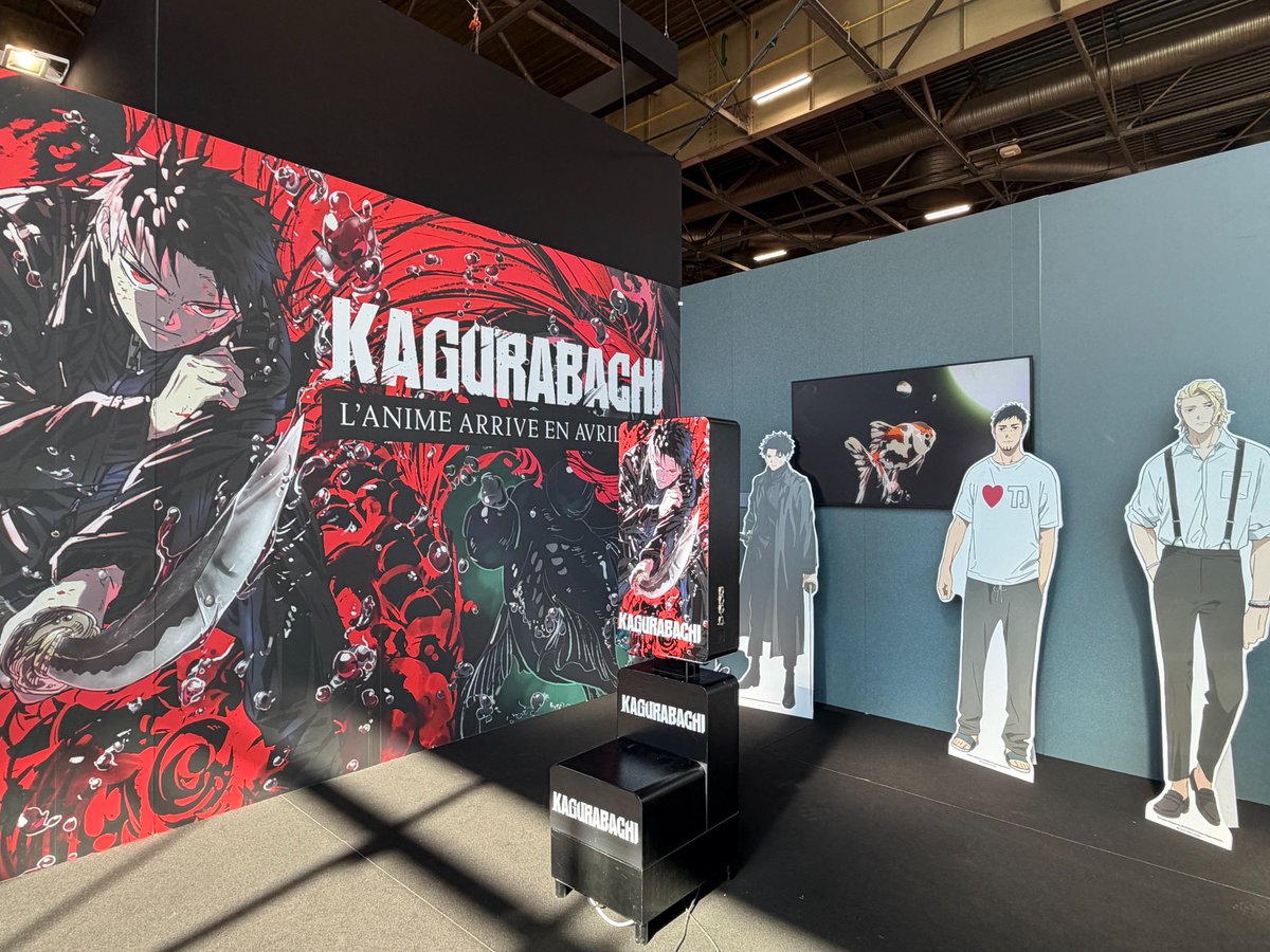 kb_anime_en's tweet photo. #JapanExpo2026 starts today in Paris!

Stop by the KANA booth (the French publisher of the manga) to check out our special Kagurabachi area! Plus, participate in our sticker rally at the booth to score an exclusive clearfile!

Panel attendees will also receive a limited-edition postcard!

*Quantities are limited.

#Kagurabachi #BachiAnime