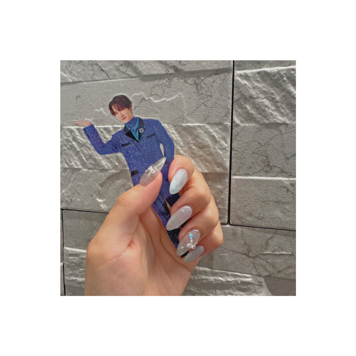 _____snb05's tweet photo. .
.
しょぴの舞台用で ネイル新調した 💅𓂃꙳⋆
水色系統ｶﾜｲｲ〜〜っ ૮ ܸ.  ̫ .ܸ ა https://t.co/KM6lPokfqU