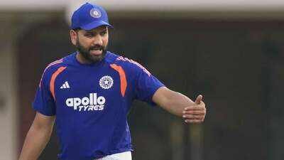 ro_hitaman's tweet photo. Former India captain Rohit Sharma has reached London early to begin preparations for the upcoming three-ODI series against England, starting July 14 in Birmingham. https://t.co/tfiWYoRORK