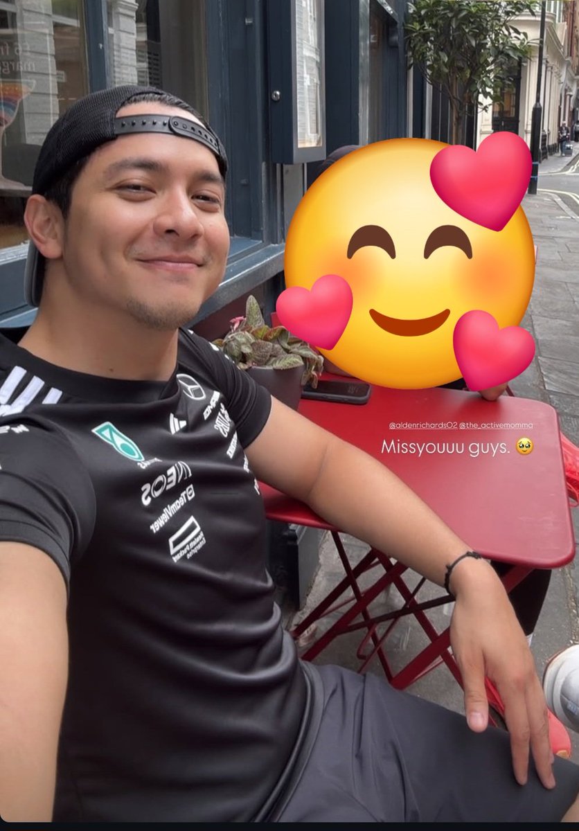 maffy0729's tweet photo. Happy #DimplesDay paps @aldenrichards02 #AldenRichards https://t.co/ums8NTksBt