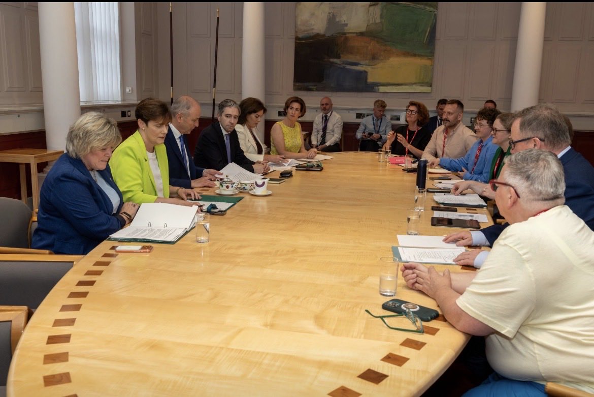 RoisinMichaux's tweet photo. Your regular reminder that “the trans community” is not one bit marginalised or vulnerable. They have government leaders, media editors and all institutions by the balls. Here are Ireland’s most annoying self-obsessed “trans” activists hanging out with Irish senior government leaders. 

“Marginalised” is self-serving self-branding. You don’t have to obey.