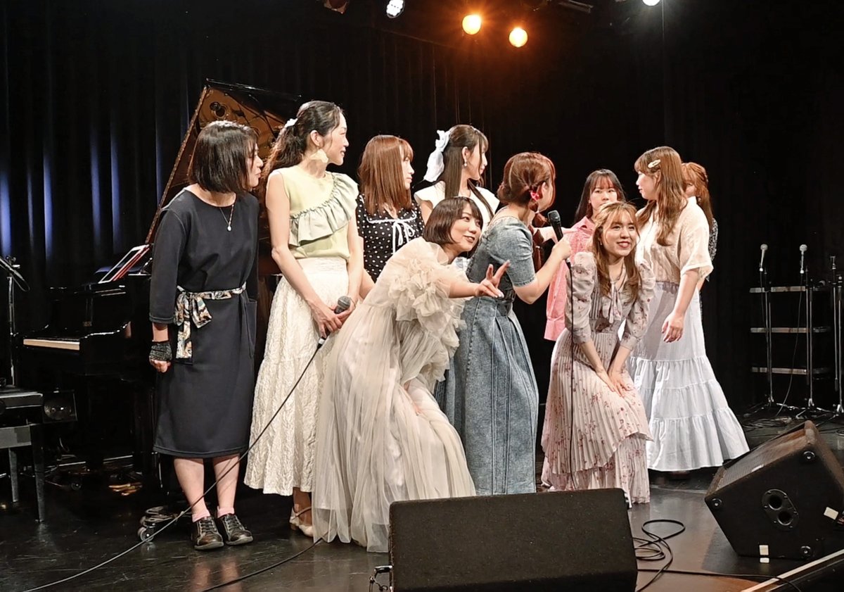 tyaotani's tweet photo. 7/4 Yokohama mint hallで開催された鹿野レイさん企画のライブ。 最後は出演者全員でのコラボです。
その中から、SENAさん。
#SENA https://t.co/vsgQQJ3Ocx