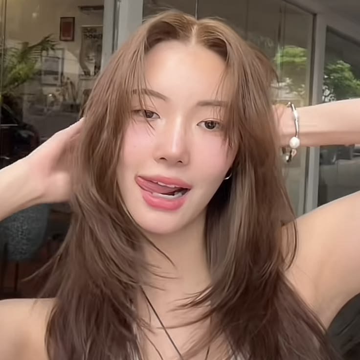 s4amy_gg's tweet photo. buenass como volvi a twt qro buscar nuevos mutis. 
- seguime si amas a messi, te gusta el GL, el rivari, lesserafim , gracie abrams, angie velasco etc #stantwt #twitchtwt #kpoptwt #gltwt

 vamo argentina vamo lookmhee vamo messi🇦🇷🇦🇷 https://t.co/T7iWZDei1h
