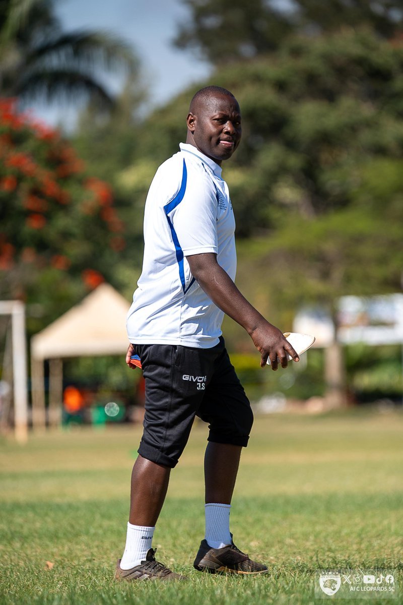 AFCLeopards's tweet photo. Team Doctor : Patrick Ngusale
Fitness Coach  : Vincent Mbwabi
Team Physio : Joshua Osir
Kit manager  : Josephat Odanga

#𝐈𝐧𝐠𝐰𝐞𝐍𝐚𝐁𝐞𝐭𝐢𝐤𝐚 | #𝐎𝐮𝐫𝐬𝐅𝐨𝐫𝐞𝐯𝐞𝐫 | #𝐘𝐚𝐌𝐚𝐭𝐞𝐫𝐞 https://t.co/wDJMJLlWHD