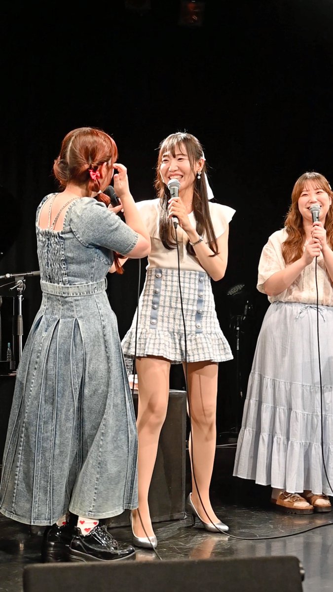 tyaotani's tweet photo. 7/4 Yokohama mint hallで開催された鹿野レイさん企画のライブ。 最後は出演者全員でのコラボです。 
その中から、世莉奈さん。
#世莉奈 https://t.co/2ph9eHuhfZ