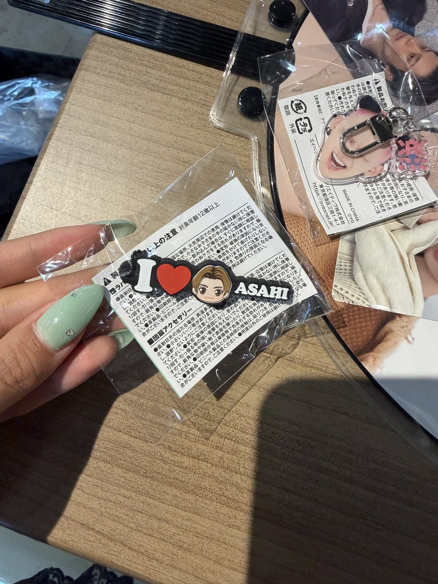 dqh_q's tweet photo. @kj980919 検索より失礼いたします。
当方アサヒのカプセルトイB所持しております。
画像にあるカプセルトイBのドヨンと交換可能でしょうか??
本日会場おりますので、お取引可能です。
ご確認のほどよろしくお願いいたします。 https://t.co/XJYipmKqHH