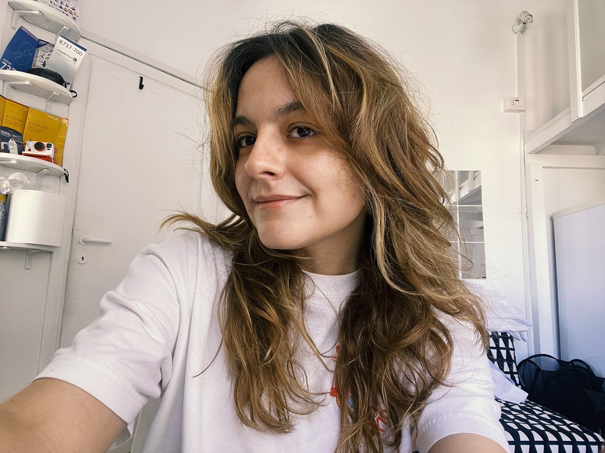 rainbowtats's tweet photo. Felt cute, gotta post it everywhere https://t.co/zmev65pyrS