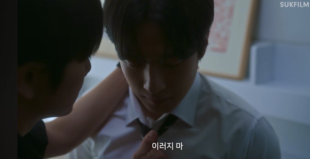 somanythingbut's tweet photo. 서지혁 권도윤 다루는 보법이 다름...
일단 못 도망가게 한손으로 짓누르듯이 도윤이 목 잡고 있는 것도 그렇고 도윤이는 눈 피하려고 하는데 싫어? 하면서 달래듯이 말하는거 너무 변태같고 좋다...

#백도어 #backdoor https://t.co/YPbtZGl98m