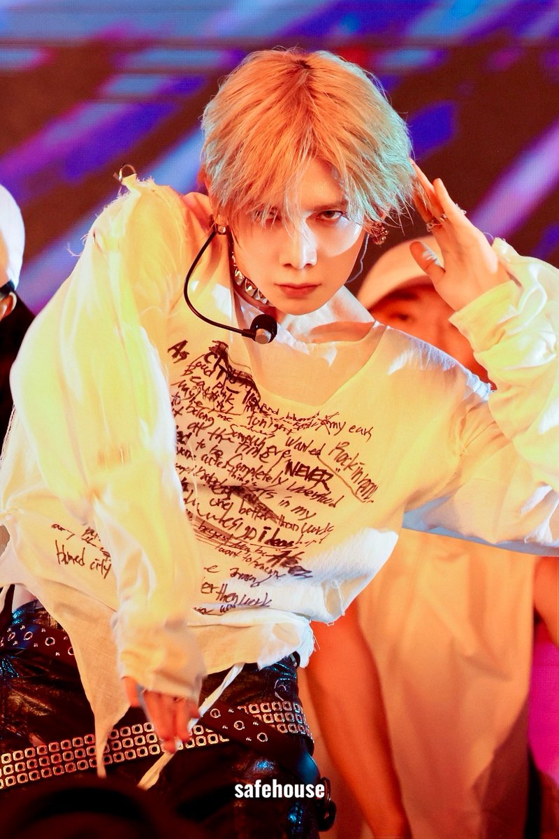 safehouse_3an's tweet photo. 260708 Rock in Roma

#ATEEZ #에이티즈
#YEOSANG #여상

Copyright © safehouse_3an All rights reserved.
Do not edit, crop, remove the logo, repost, or redistribute.
Unauthorized use will be reported and legal action will be taken. https://t.co/DuWKgAXvDZ